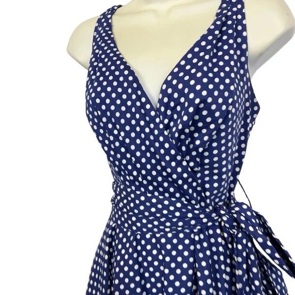 Cute Blue Polka Dot Wrap Dress 🩷 - Picture 2 of 10